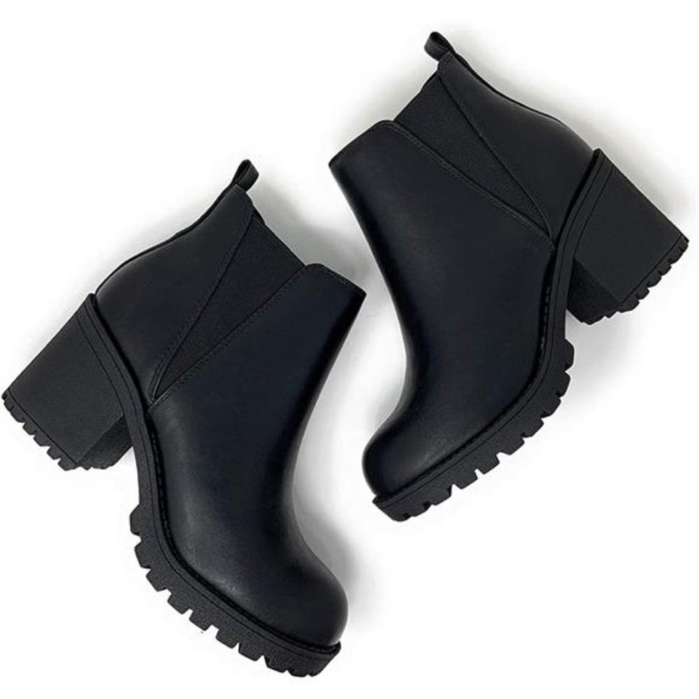 Women's Lug Sole Chelsea Bootie | Stylish Chelsea Combat Heel, Black - Picture 7 of 8